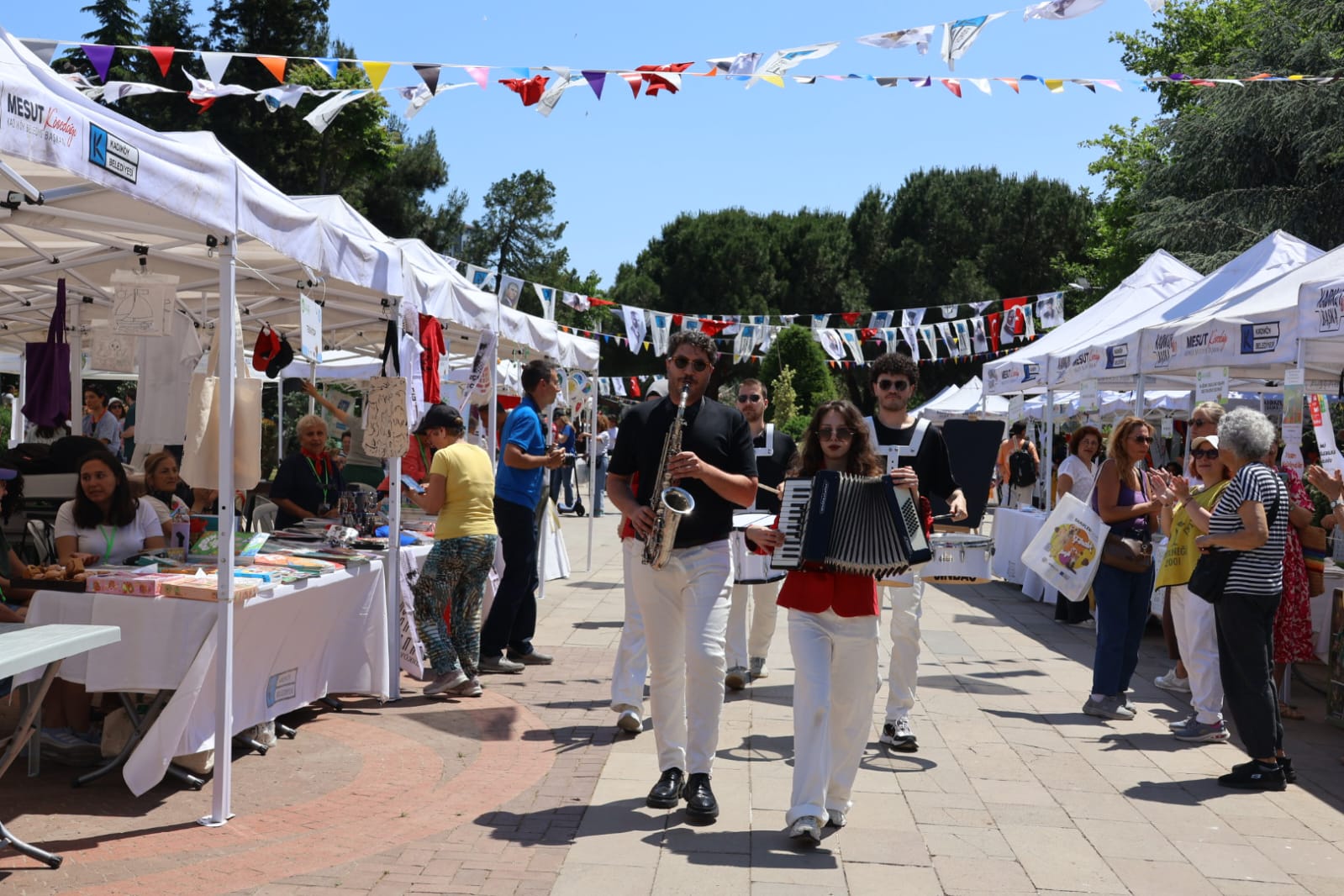 Özgürlük Parkı'nı Çevre Festivali coşkusu sardı